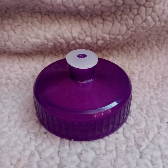 Ulta water bottle - Picture 4 of 4